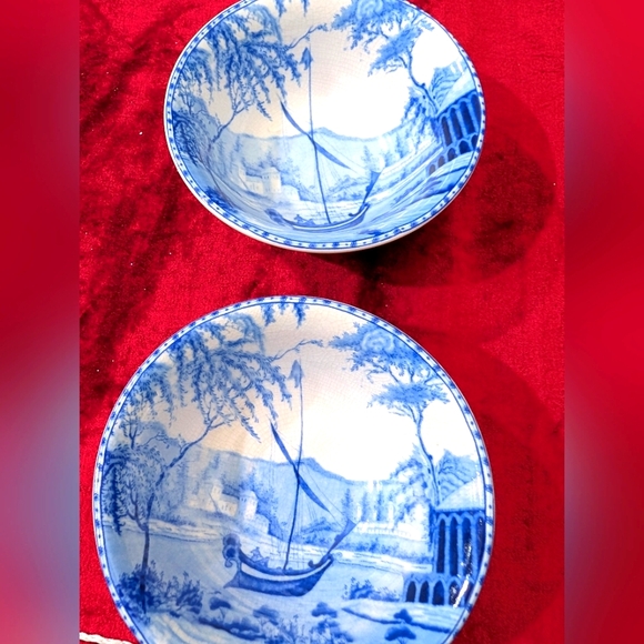 Two Pottery Barn Sophia Blue and White Bowls Retired 4" round - Picture 1 of 4